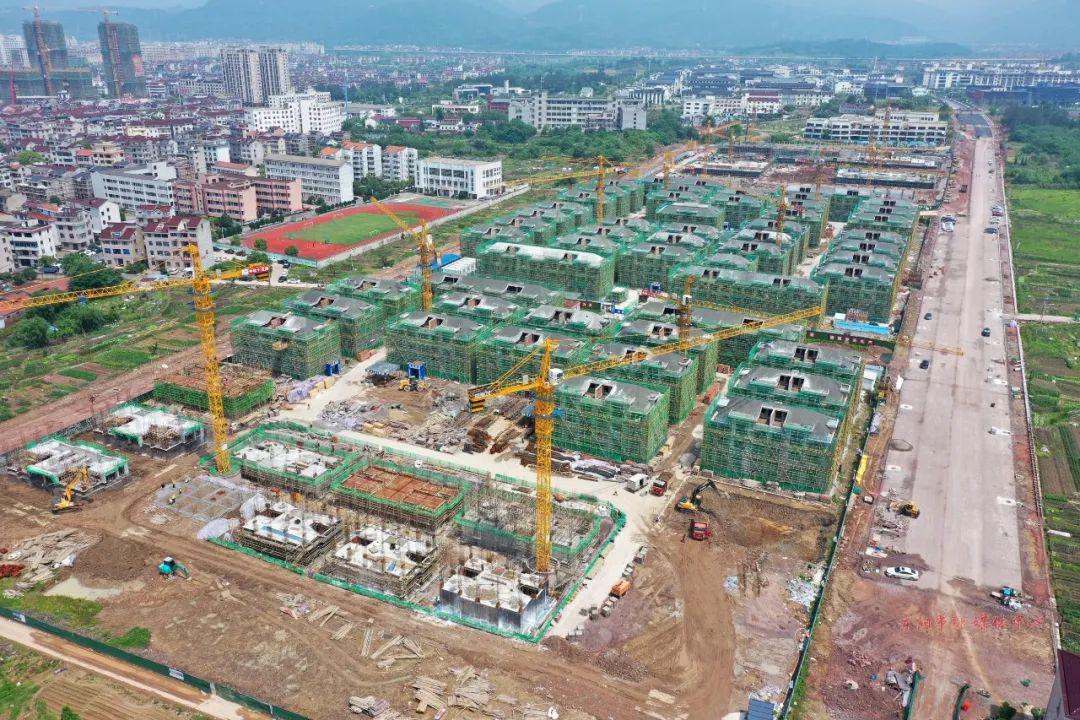 东阳中仑建设动态更新，力量变革与自信成就感的最新消息