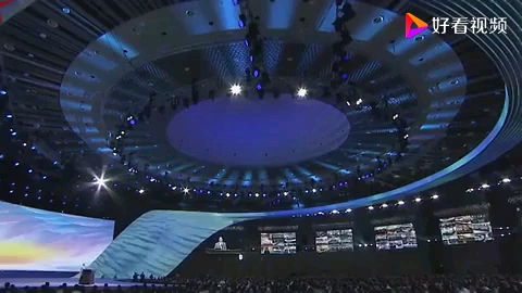 最新震撼演讲，时代之声的激荡回响，引领时代潮流的力量演讲