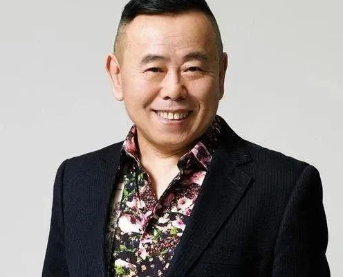 潘长江小品，笑星舞台之光耀风采