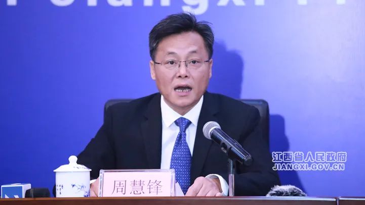 邮政管理局最新人事任免，友情故事中的温馨篇章