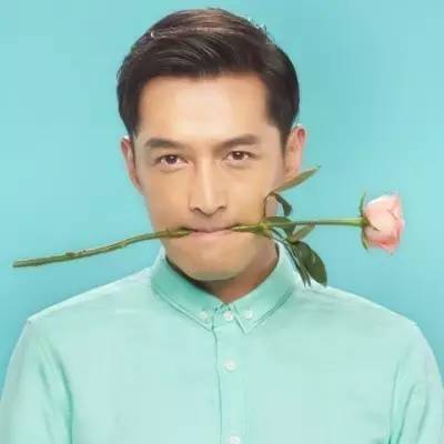 哈尔滨男明星的温馨日常点滴
