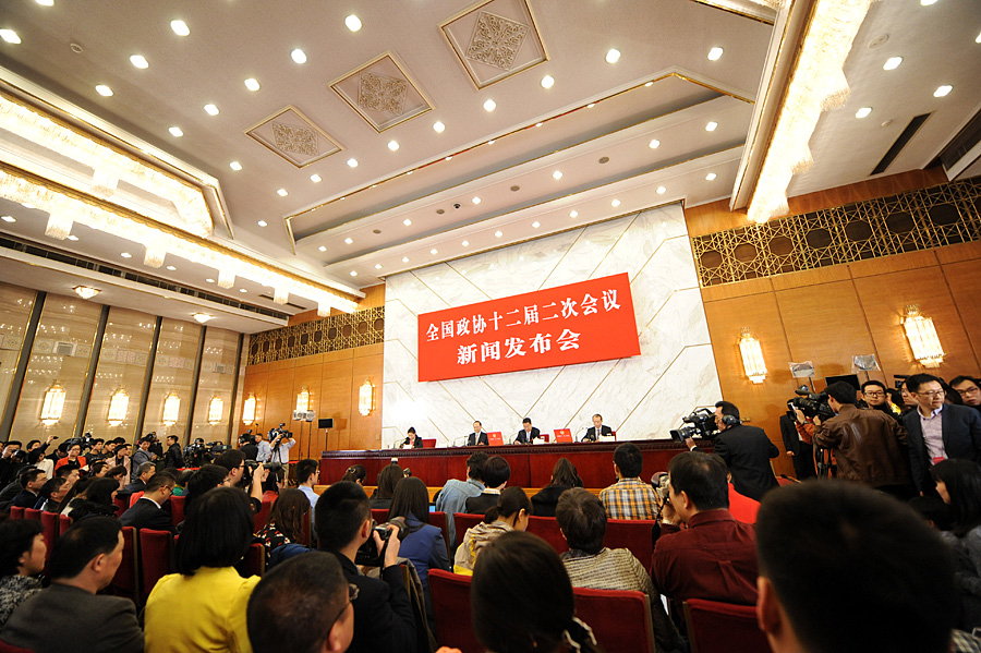 二会最新闻，时代脉搏下的重要篇章报道速递