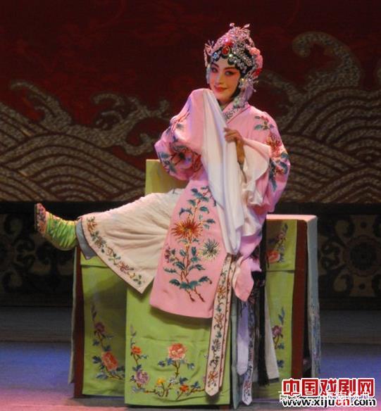 豫剧之星李莉的温馨日常